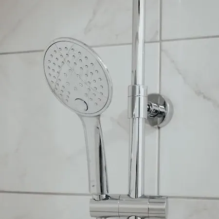 Le Vercingetorix Centre +parking Κλερμόν Φεράν