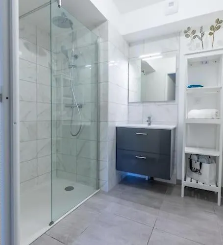 Le Vercingetorix Centre +parking * קלרמונט-פרנד